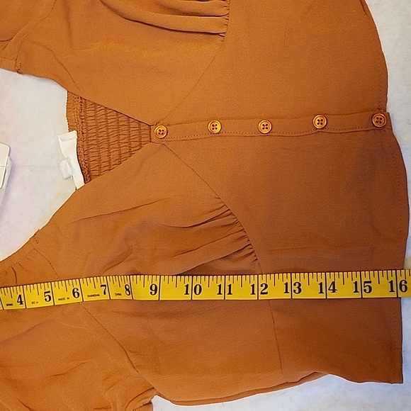 Blouse - Picture 3 of 4